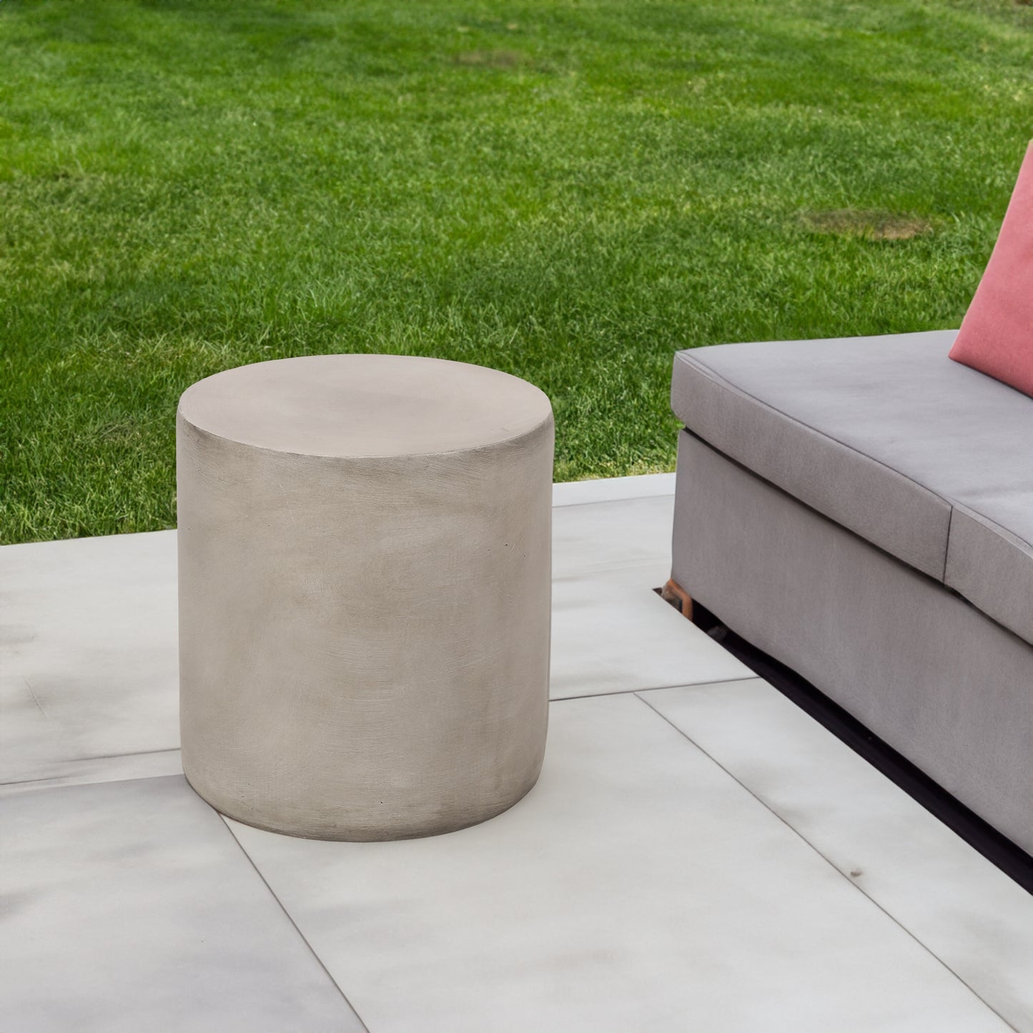 Light Concrete Side Table,Light Gray