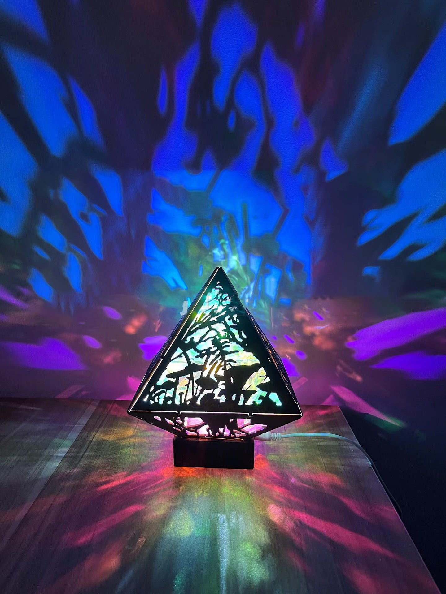 Bohemian Prism Diamond Lamp – Colorful Ambient Light